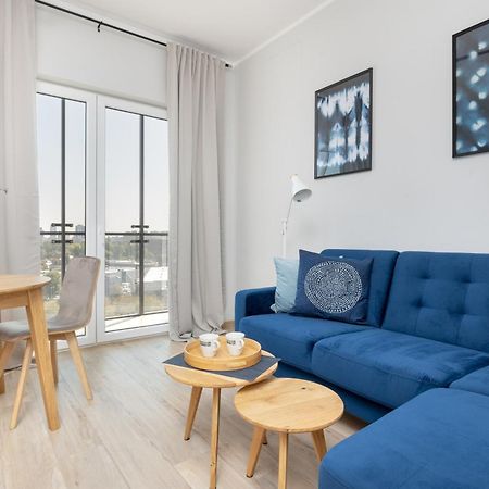 Business Center Apartments Warsaw Wola By Noclegi Renters Eksteriør billede